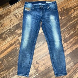 Diesel Women's Grupee Ankle Super-Slim Skinny Jean